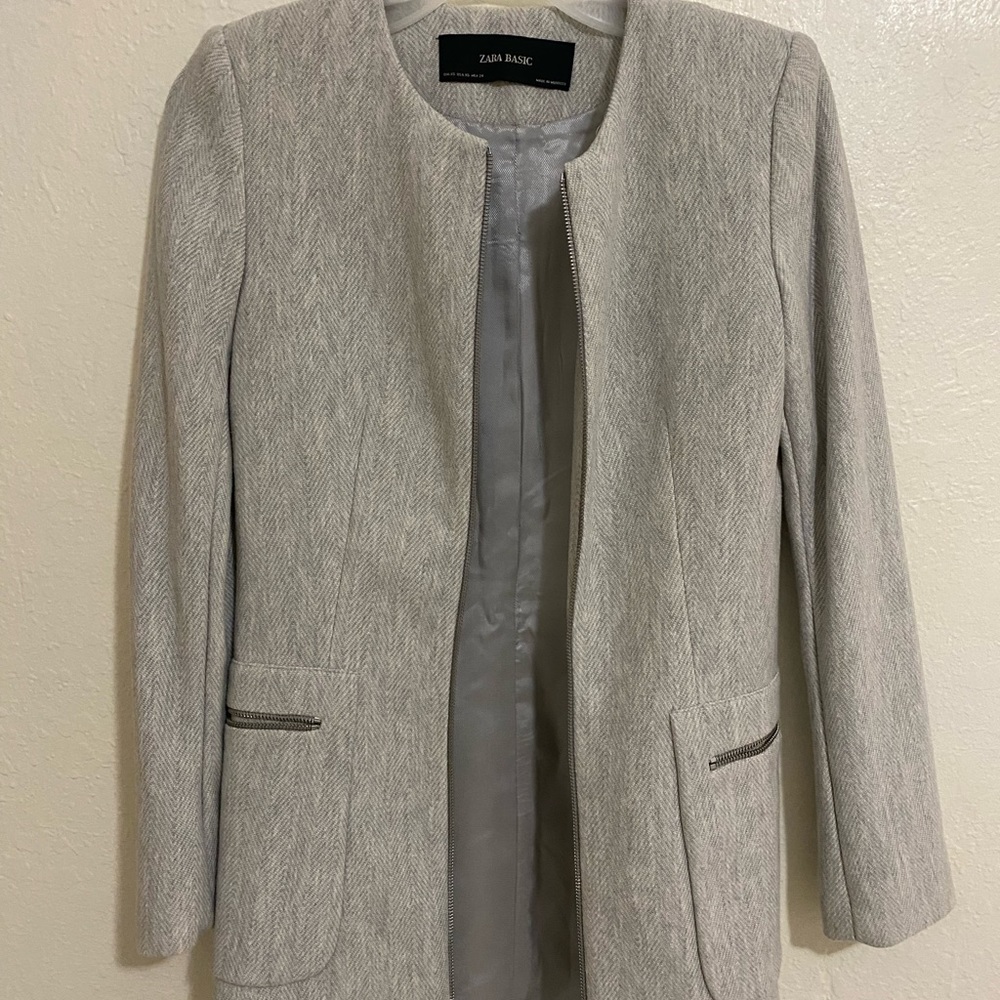 Zara zip front blazer size xs